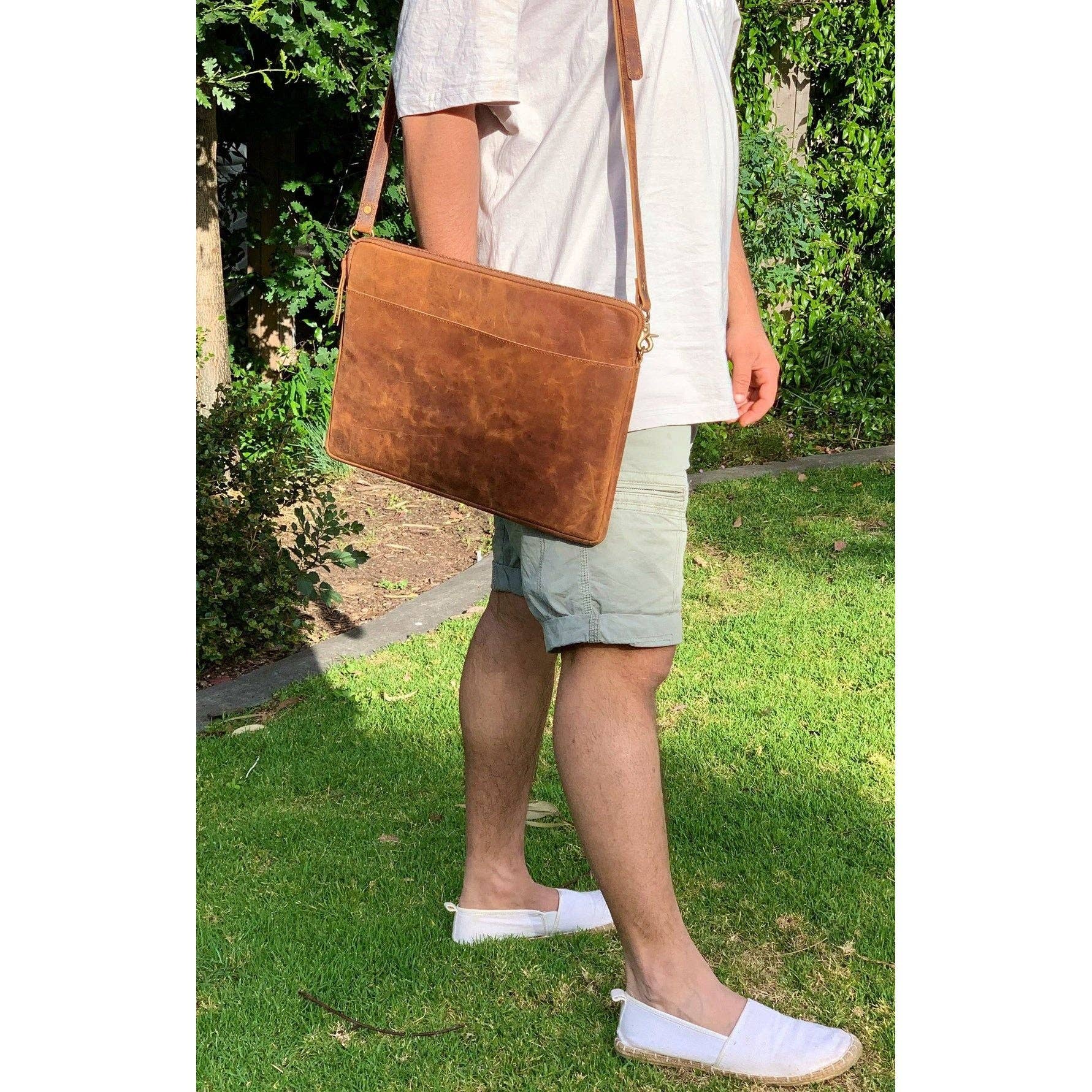 Leather Macbook Sleeve Laptop Bag *Exquisite Edition*