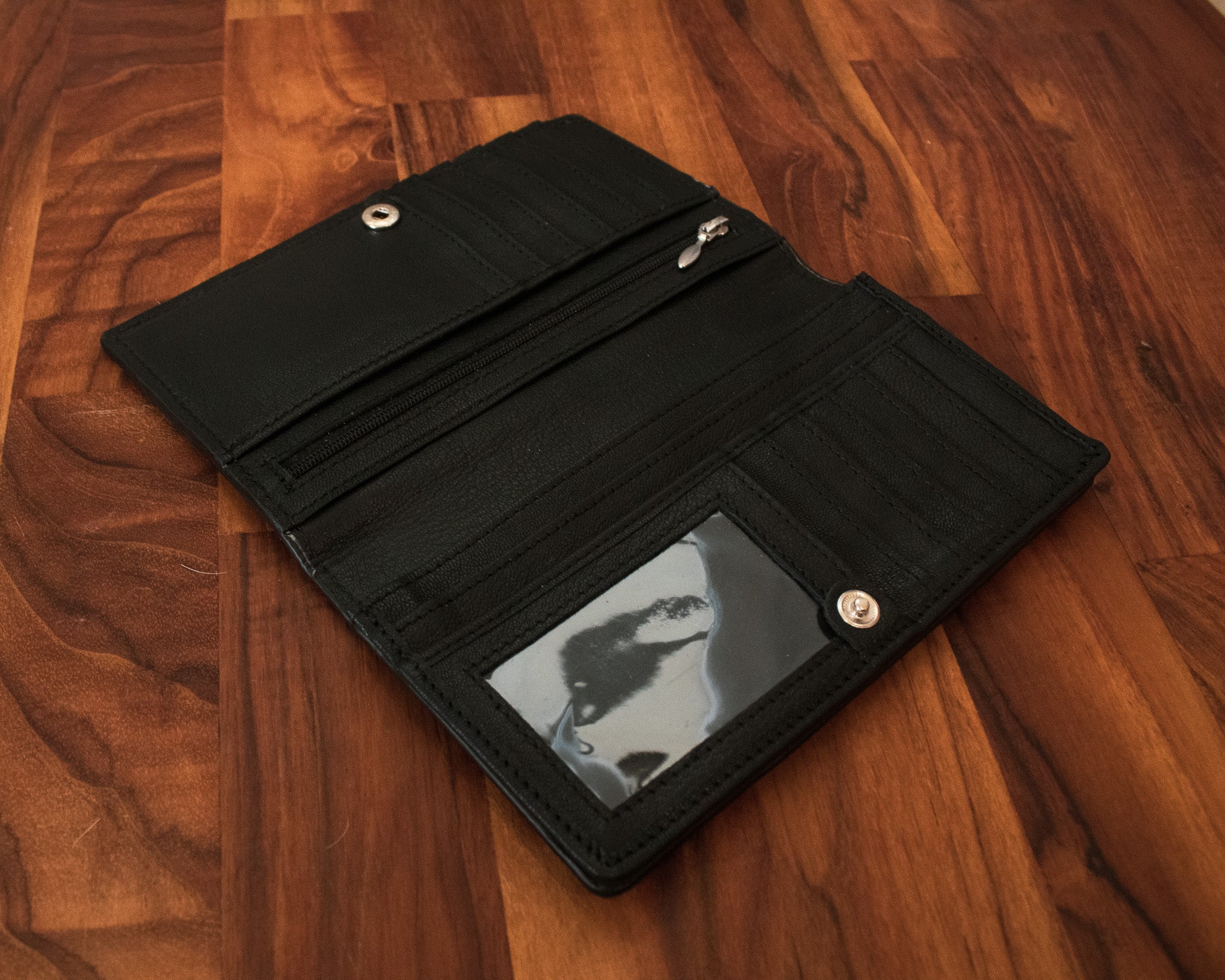 Bi-fold Cowhide Wallet