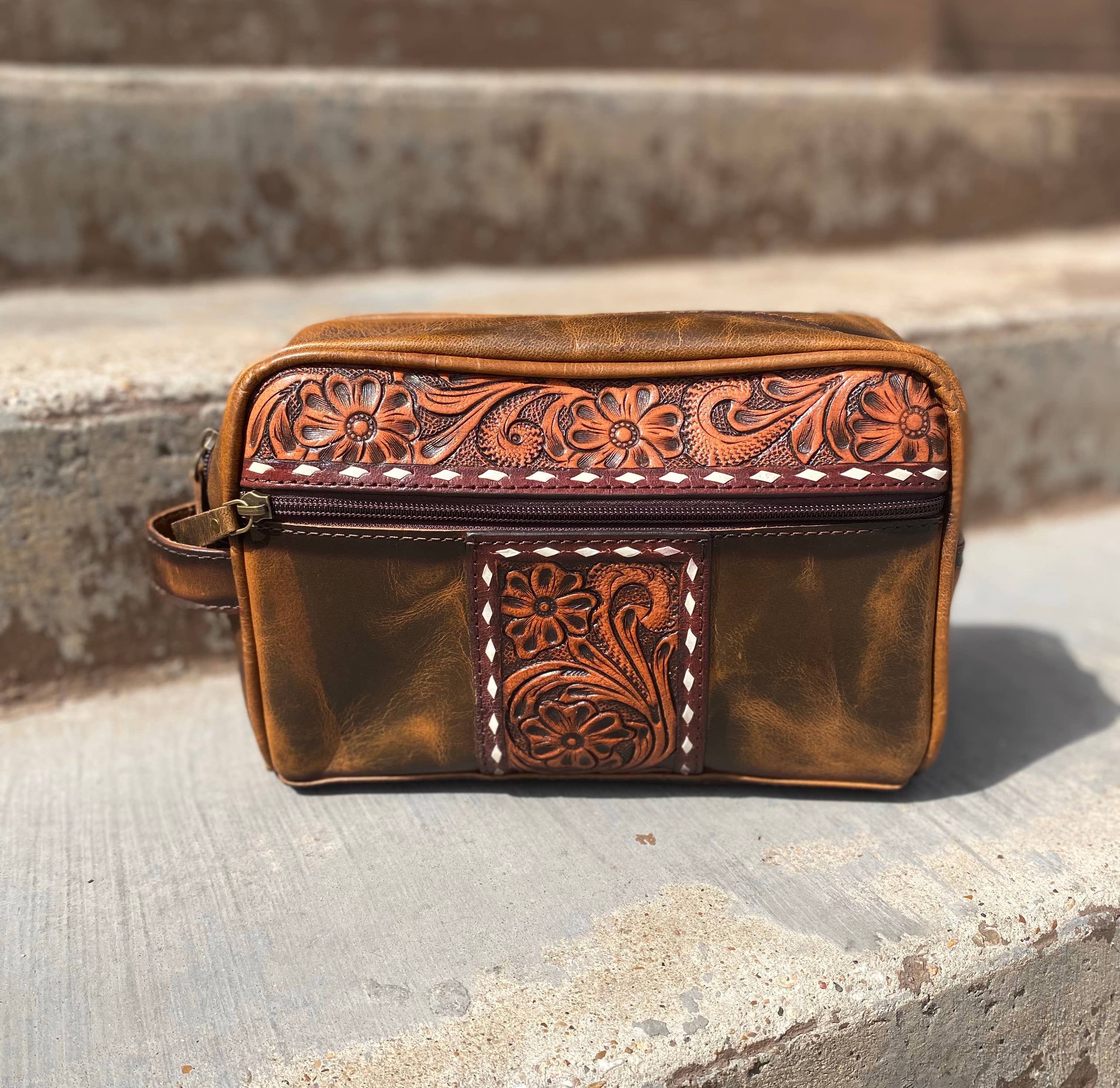 Rustic Leather Toiletry Bag
